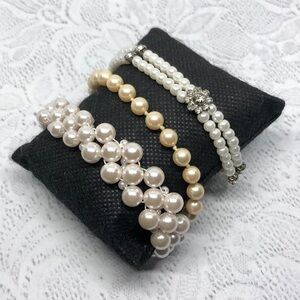 Bundle lot 3 vintage faux pearls bracelets retro glam